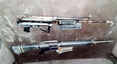 Algunas de las armas incautadas. 