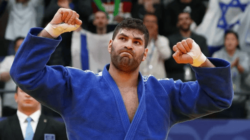 Ori Sasson de Israel reacciona durante su partido final de la categoría de más de 100 kg masculino en el Gran Prix de Tel Aviv en 2019 en la ciudad costera israelí de Tel Aviv (Foto: Jack Guez / AFP) Ori Sasson de Israel reacciona durante su partido final de la categoría de más de 100 kg masculino en el Gran Prix de Tel Aviv en 2019 en la ciudad costera israelí de Tel Aviv