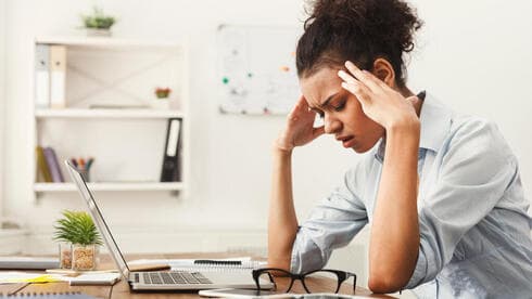 La idea de conocer gente nueva provoca niveles de ansiedad debilitantes. (Foto: Shutterstock) La idea de conocer gente nueva provoca niveles de ansiedad debilitantes.