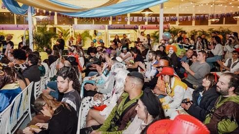 "Proporcionamos a los soldados acontecimientos memorables y significativos que permanecen con ellos de por vida", dicen los organizadores. (Eli Mandelbaum) Purim