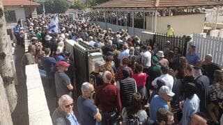 Funeral de Elan Ganeles. 