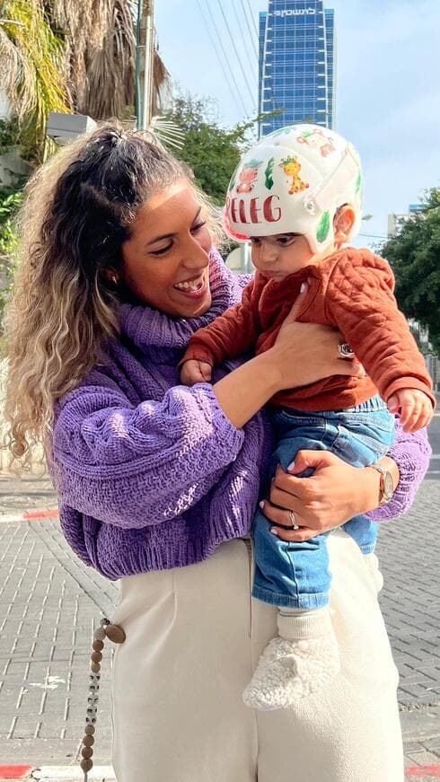 Gal y su hijo Peleg. 
