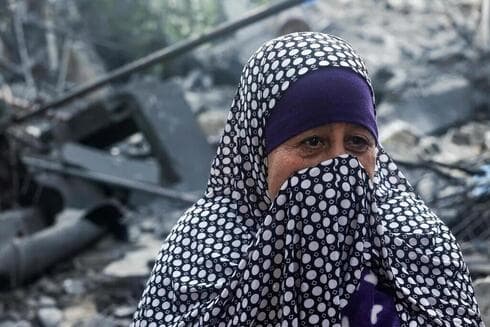 Secuelas de un ataque aéreo de las FDI en Beit Lahia, Gaza.