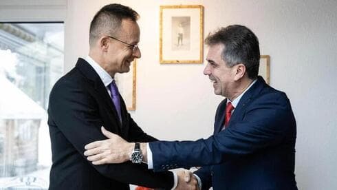 Péter Szijjártó y Eli Cohen en Hungría. (Ministerio de Asuntos Exteriores de Hungría) Péter Szijjártó y Eli Cohen en Hungría.