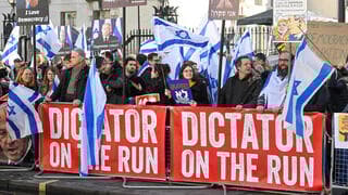 Protesta contra la reforma judicial en Londres.
