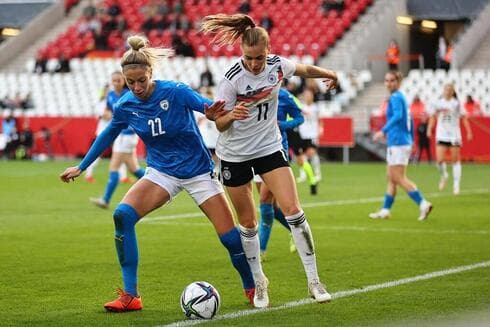 La selección femenina de fútbol de Israel.