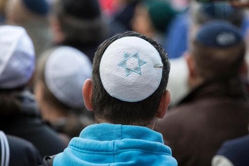 Manifestantes contra el antisemitismo en Berlín. 