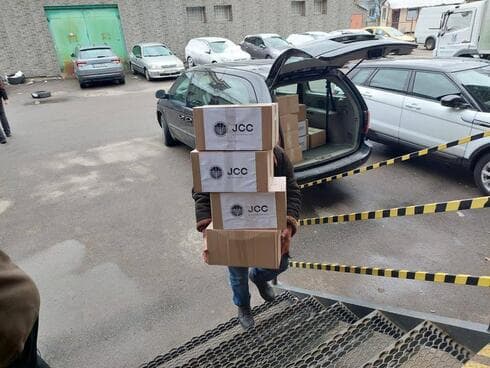 El trabajo que conlleva la entrega de ayuda.