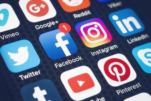 Las redes sociales, uno de los métodos preferidos de los israelíes para informarse. 