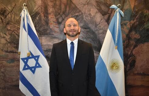 Portavoz y agregado de diplomacia pública en la embajada de Israel en la Argentina. 
