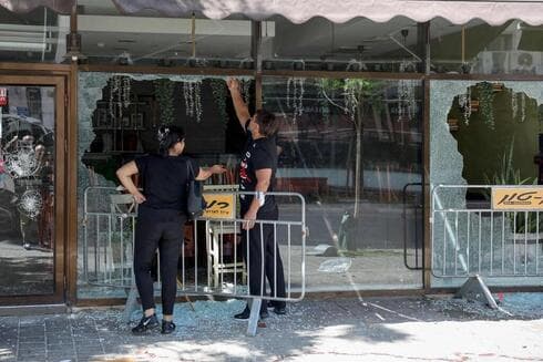 Daños materiales tras los disturbios.