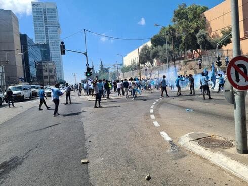 Violentos enfrentamientos este sábado en Tel Aviv. (Portavoz de la Policía de Israel) Violentos enfrentamientos este sábado en Tel Aviv.