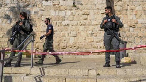 Secuelas de un ataque con arma blanca en Jerusalem.