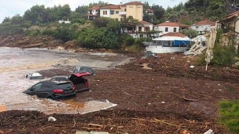 Vista de la casa de Omer Moskovich después de la tormenta.