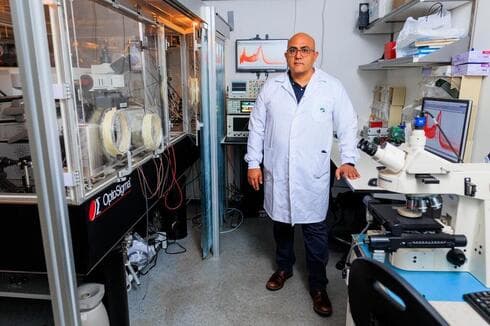 El profesor Doron Naveh