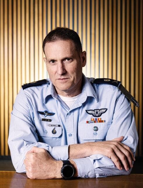 Comandante del Ejército del Aire, General de División Tomer Bar