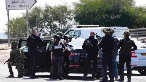 Detenido un coche con terroristas a las afueras de Ashdod cuando se dirigía al centro de Israel. (AFP) Detenido un coche con terroristas a las afueras de Ashdod cuando se dirigía al centro de Israel.