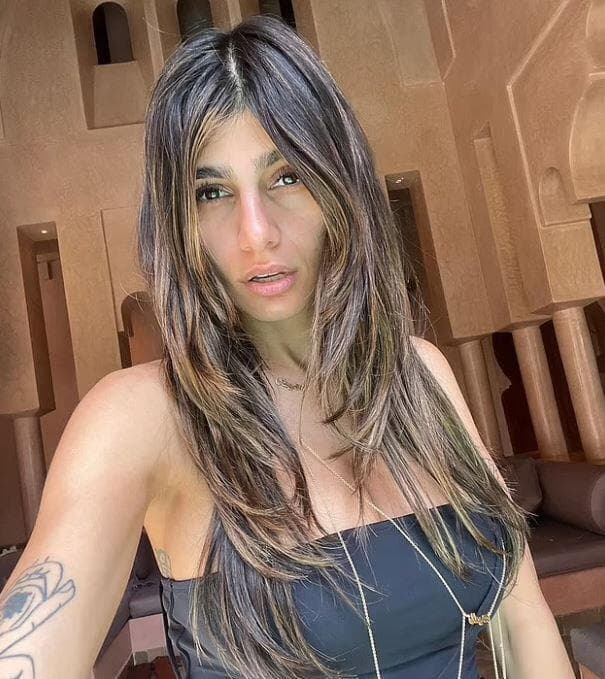 Mia Khalifa. 