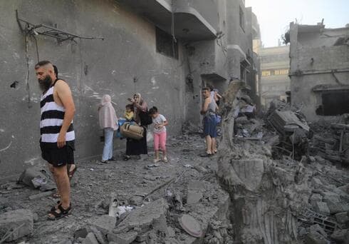 Secuelas de un ataque israelí en Khan Younis, Gaza. 
