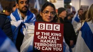Protesta contra la BBC en Londres. 