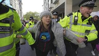 Greta Thurnberg detenida por la policía en Londres. 