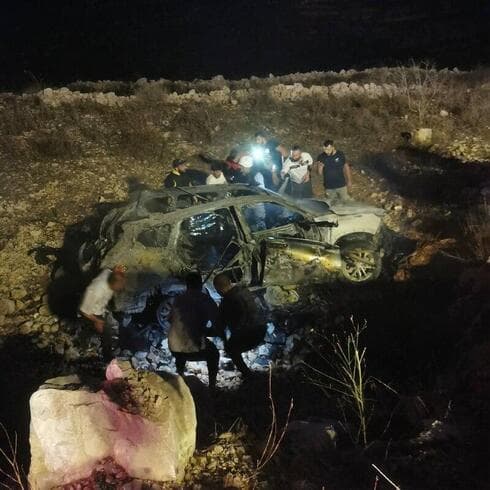 El vehículo que Israel habría atacado en el sur del Líbano, motivo por el cual Hezbolá lanzó misiles antitanque contra el país, dejando el saldo de un muerto. (Ynet) El vehículo que Israel habría atacado en el sur del Líbano, motivo por el cual Hezbolá lanzó misiles antitanque contra el país, dejando el saldo de un muerto.