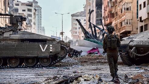 Las FDI en lo profundo de la Franja de Gaza.