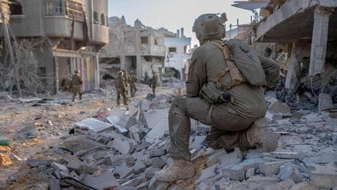 Fuerzas terrestres de las FDI, dentro de la Franja de Gaza