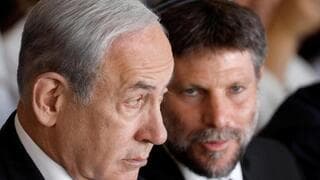 Benjamín Netanyahu y Bezalel Smotrich, miembros del gobierno enfrentados por la llegada de combustible a Gaza. 
