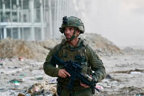 Soldado de las FDI en Gaza