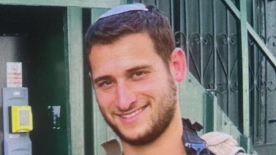 Liron Snir.