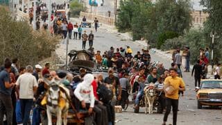 Los residentes de la ciudad de Gaza abandonan en masa