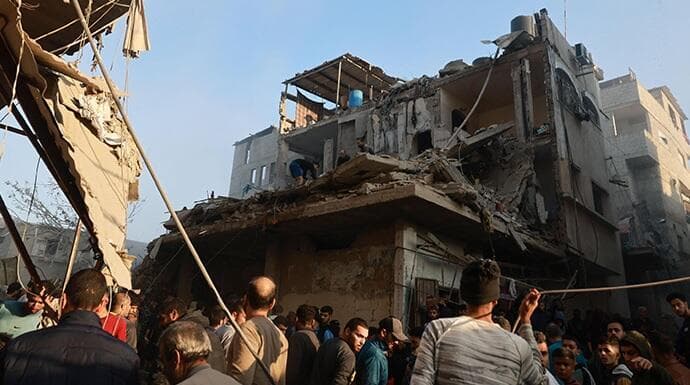 Se reanudaron los combates en la frontera y en la Franja de Gaza. 