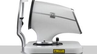 "No hay forma de curar la enfermedad, por eso es importante diagnosticarla lo antes posible y tratarla". El dispositivo Eagle para el tratamiento del glaucoma.