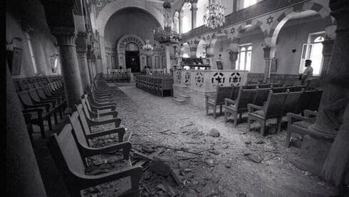 "En la calle de los judíos había 18 sinagogas, pero fueron destruidas."