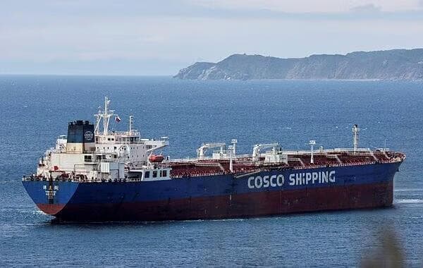 Cosco es la primera empresa internacional que suspende todos los negocios con Israel. (Reuters) Cosco es la primera empresa internacional que suspende todos los negocios con Israel .