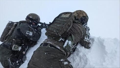Fuerzas de las FDI cerca de la frontera con el Líbano.