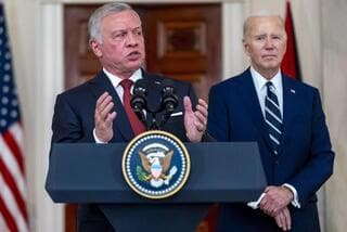 El rey Abdullah de Jordania junto a Joe Biden. 