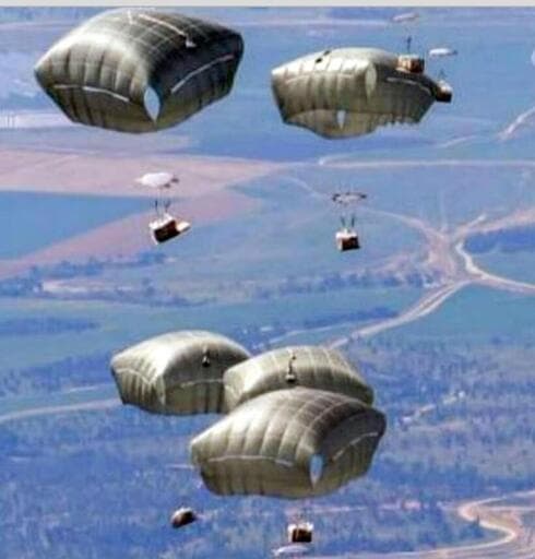 Estados Unidos y Jordania son los principales países en lanzar ayuda humanitaria desde el cielo a Gaza. (AFP) Estados Unidos y Jordania son los principales países en lanzar ayuda humanitaria desde el cielo a Gaza.