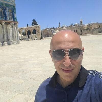 Samer Sinijlawi. 