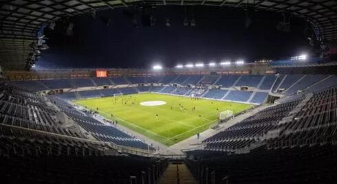 El estadio israelí que también planeaba atacar el escuadrón terrorista.