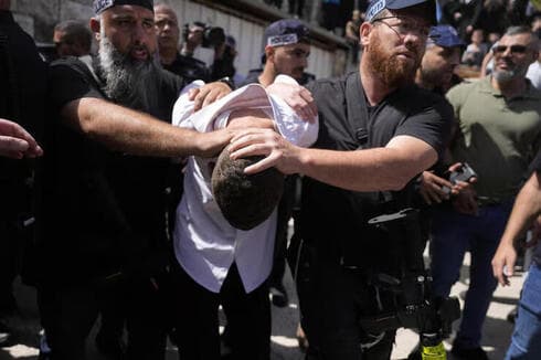 Detención de un terrorista que llevó a cabo un atentado en el día de hoy. 