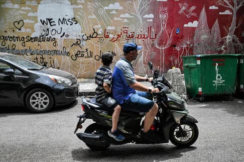 En Beirut, la vida sigue pero temen la guerra con Israel. 