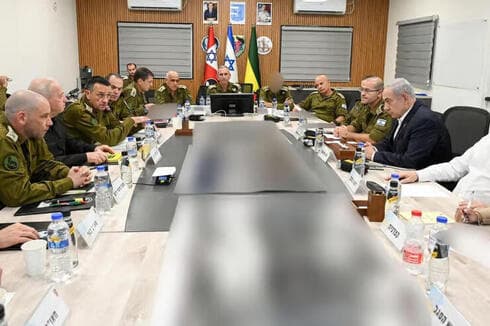 Evaluación a nueve meses de guerra en el Comando Sur. 