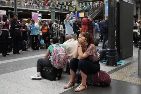 Caos en las estaciones de trenes. 