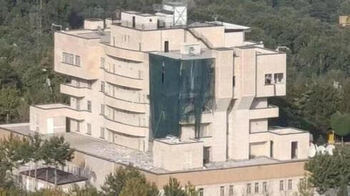 Edificio donde fue eliminado Ismail Haniyeh. Daños en la pared exterior. 