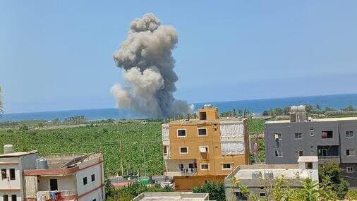 Ataque en la zona de Tiro. Los vecinos no tienen miedo: "Esta tierra es nuestra". (Ynet) Ataque en la zona de Tiro. Los vecinos no tienen miedo: "Esta tierra es nuestra".