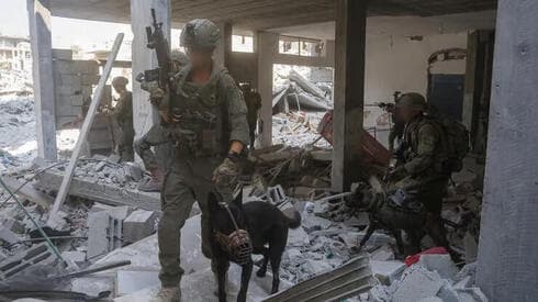 Soldados de las FDI operando en Rafah. 