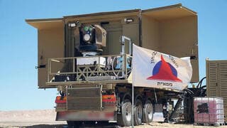 Sistema láser anticohetes Rafael Advanced Defense Systems. 