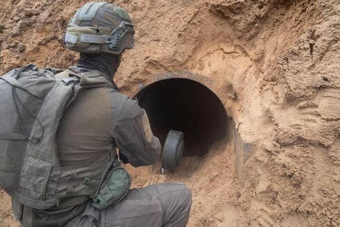 Destrucción de túneles en Gaza. 